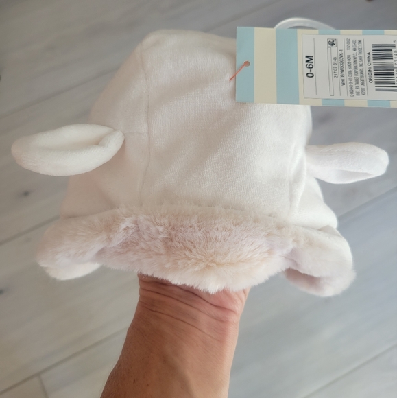 🥳SALE🥳 Infant Hat!❤️ NWT! Size 0-6 Months. - Picture 4 of 5